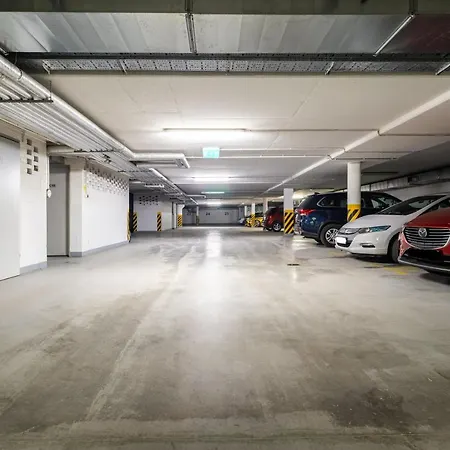 Modern Apartment Victus With Parking And Balcony By Noclegi Renters דירה *